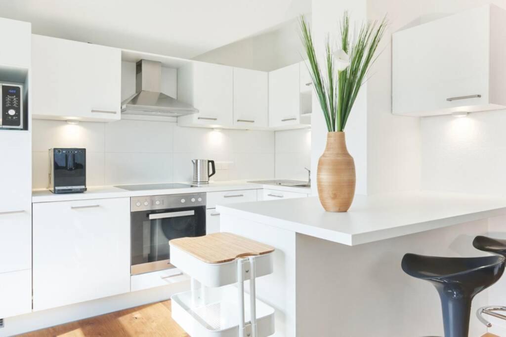 Criston Apartments - Calm Cityhome M Tübingen Extérieur photo